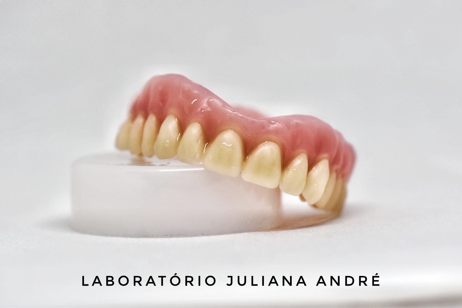 Acrilica removivel superior